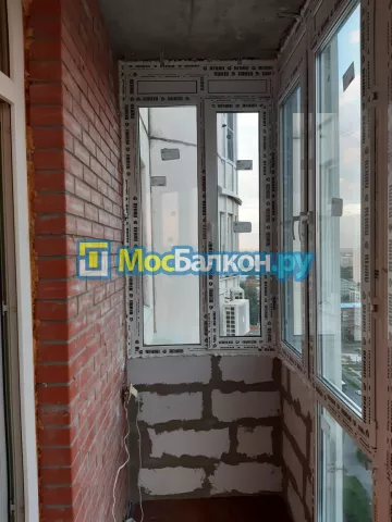 Панорамное остекление заказать под ключ по выгодной цене в Одинцово от компании МосБалкон