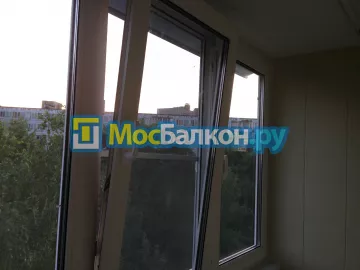 Отделка балкона и лоджии пластиковыми ПВХ панелями в Одинцово от компании МосБалкон