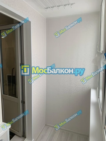Отделка балкона и лоджии пластиковыми ПВХ панелями в Одинцово от компании МосБалкон