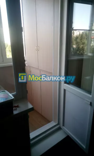 Шкаф на балкон купить в Одинцово на заказ недорого от МосБалкон