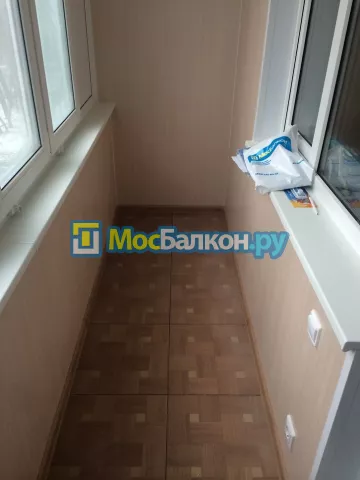 Отделка балкона и лоджии пластиковыми ПВХ панелями в Одинцово от компании МосБалкон