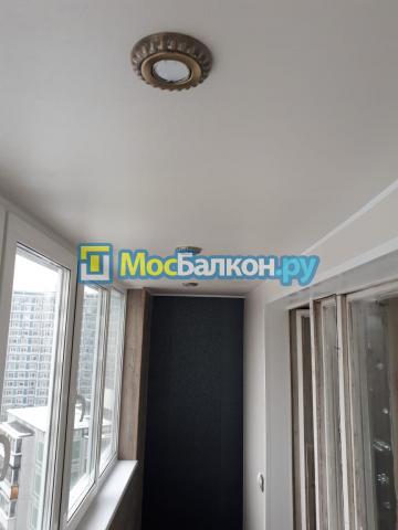 Остекление прямой лоджии пластиковыми окнами